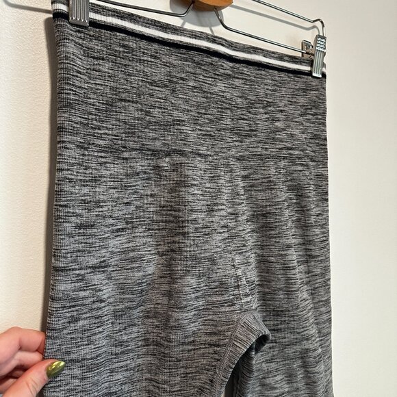 LNDR Chisel Light 7/8 Legging Grey Marl sz Large - XLarge EUC - Picture 6 of 8